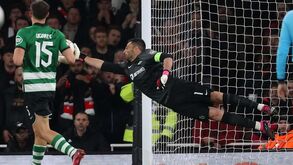 Sporting domina na Liga Europa: Adán é o jogador da semana e Pote o autor do melhor golo