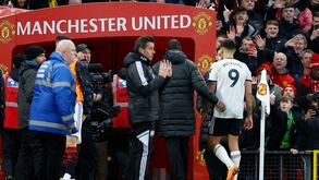 Marco Silva e Mitrovic na mira da FA: técnico e avançado do Fulham arriscam suspensões