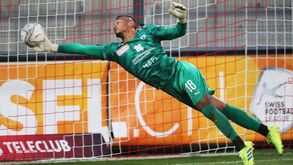 Guarda-redes do Liechtenstein e o jogo com Portugal: «Vai haver fila pela camisola do Ronaldo»