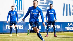 Trio em tratamento no regresso do FC Porto ao Olival