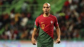 Sindicato dos Jogadores repudia assobios a João Mário: «Atitude primitiva de alguns adeptos»