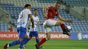 Jogador de Gibraltar bate Zoff no Algarve e é o mais velho de sempre numa fase de qualificação de um Europeu