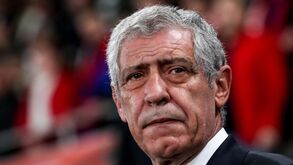 Uma caixinha de surpresas: a montanha-russa das estreias de Fernando Santos