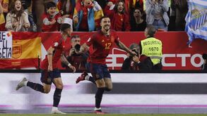 A estreia de sonho de Joselu na seleção espanhola: entrou aos 81' e aos 86' já tinha bisado