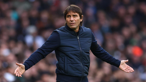 Oficial: Tottenham despede Antonio Conte