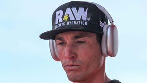 Aleix Espargaró revela estado de saúde do irmão e revela: «Ele quer já subir à moto...»