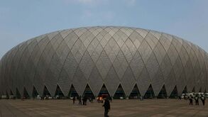 Superliga chinesa de futebol vai ser reduzida a 16 equipas