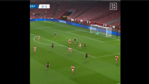Este golo do Arsenal frente ao Bayern na Champions feminina promete correr o Mundo