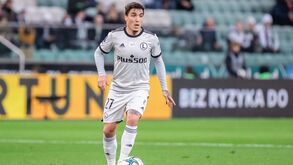 Polónia: Josué alimenta esperança do Légia Varsóvia na recuperação no campeonato