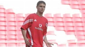 Ex-Benfica Delibasic luta contra um tumor no cérebro