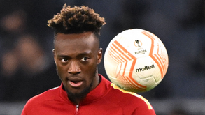 Abraham pensa apenas na Roma