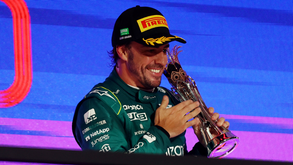 Polémica com Alonso leva FIA a esclarecer dúvidas sobre o cumprimento de punições nas boxes