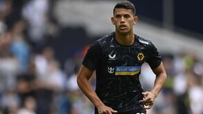Dois portugueses e um ex-Benfica integram onze mais rápido da Premier League