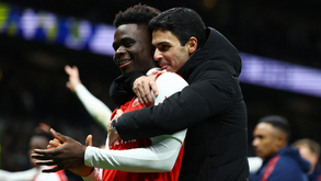 Melhor treinador, jogador e defesa: Arsenal arrebata prémios do mês de março