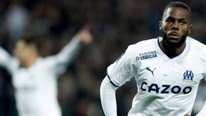 Focado no objetivo: Nuno Tavares continua a evoluir para voltar à Premier League