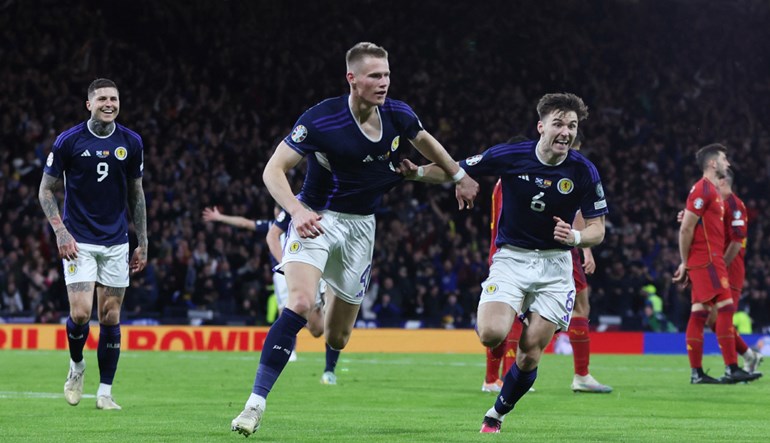 Escócia x Espanha - Record Jogos em Direto