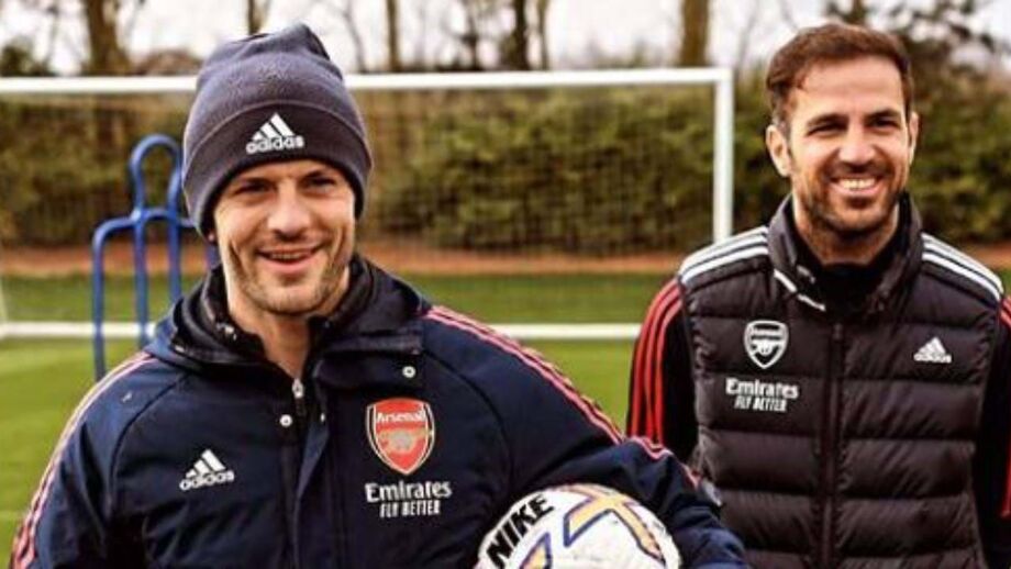 Visita proibida: Fàbregas aparece no treino dos Sub-18 do Arsenal e gera confusão