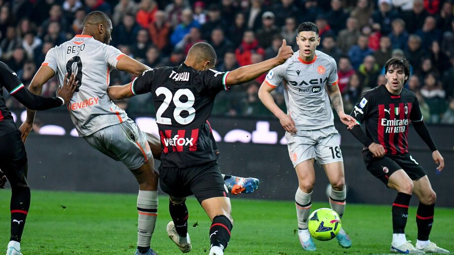 CERTEIRO. Beto fez desta forma o segundo golo da Udinese