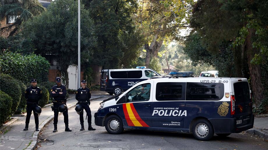 Campeão de Muay Thai detido em Madrid depois de agredir quatro polícias com grande violência