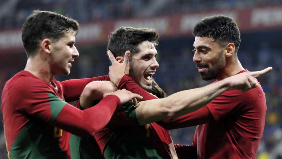 Portugal vence Roménia com resultado escasso face ao domínio luso