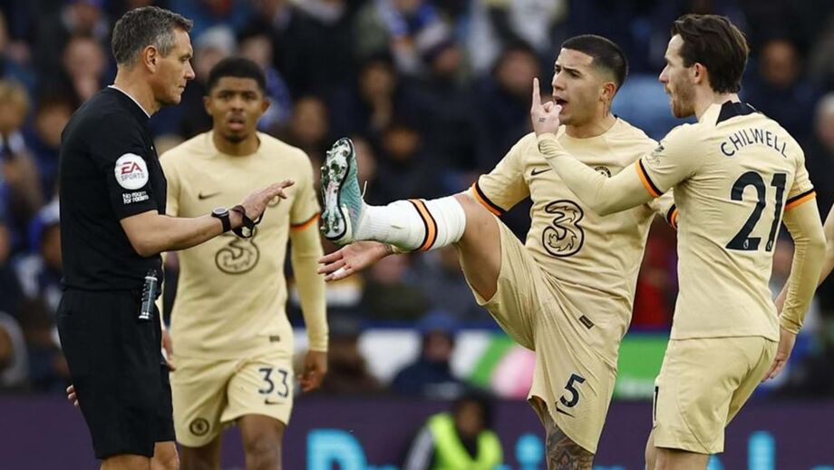 Os melhores momentos da partida da ronda 27 da Premier League
