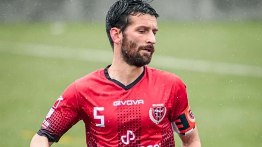 Emanuel Lopes, jogador do CCD Caxarias, é o protagonista