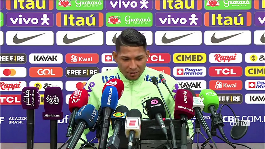 Avançado do Palmeiras agradeceu o contributo do treinador português na chamada à seleção brasileira