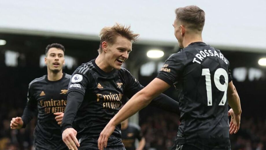 Fulham-Arsenal, 0-3: líder não facilita