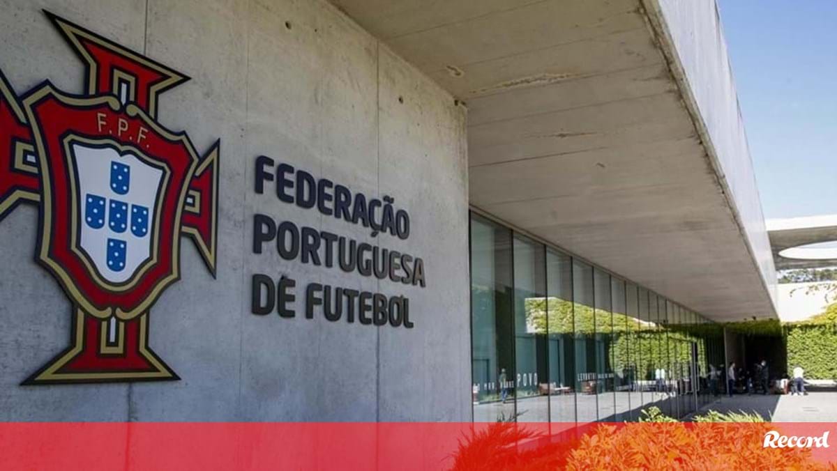 FPF distribui mais de R$ 1 milhão entre 21 clubes do futebol