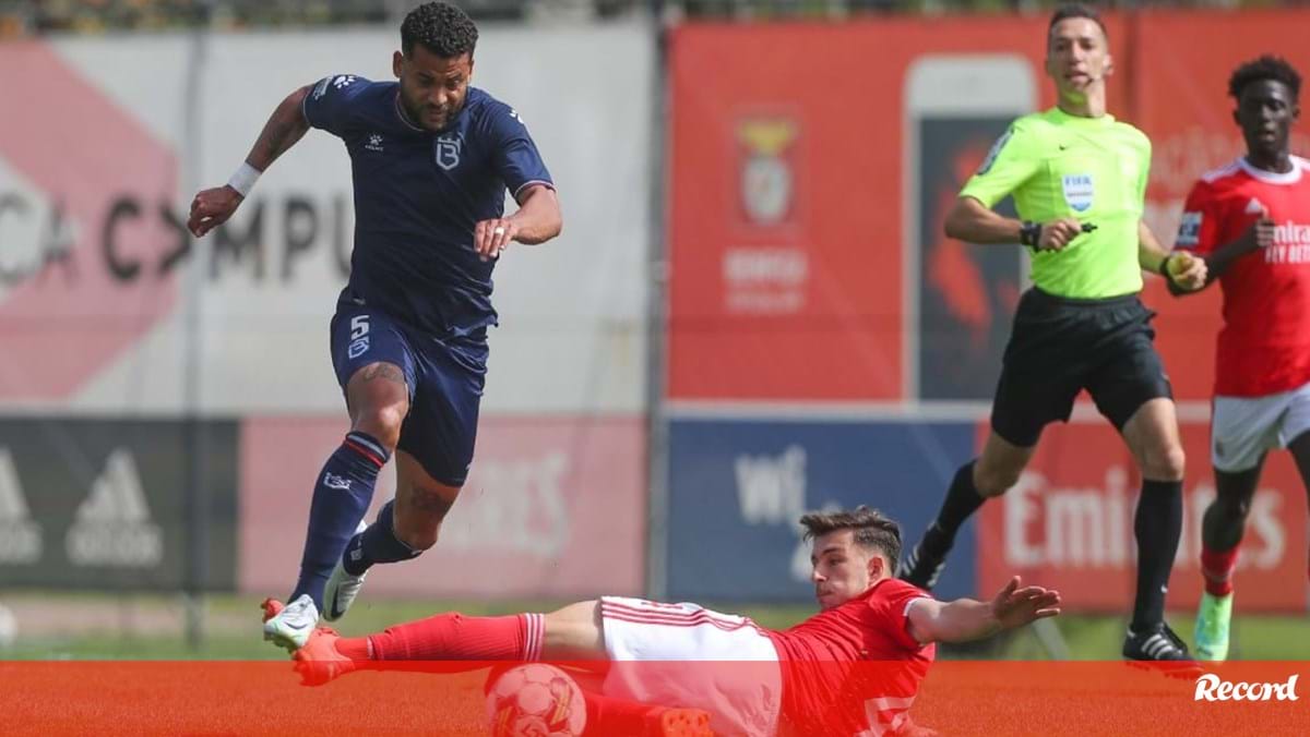 Benfica B-B SAD, 0-1: águias Perdem Com Penálti Nos Descontos - Benfica ...