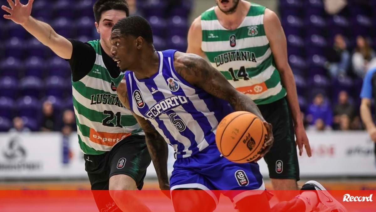 Mau tempo nos Açores adia jogo de basquetebol entre Lusitânia e Sporting -  Açoriano Oriental