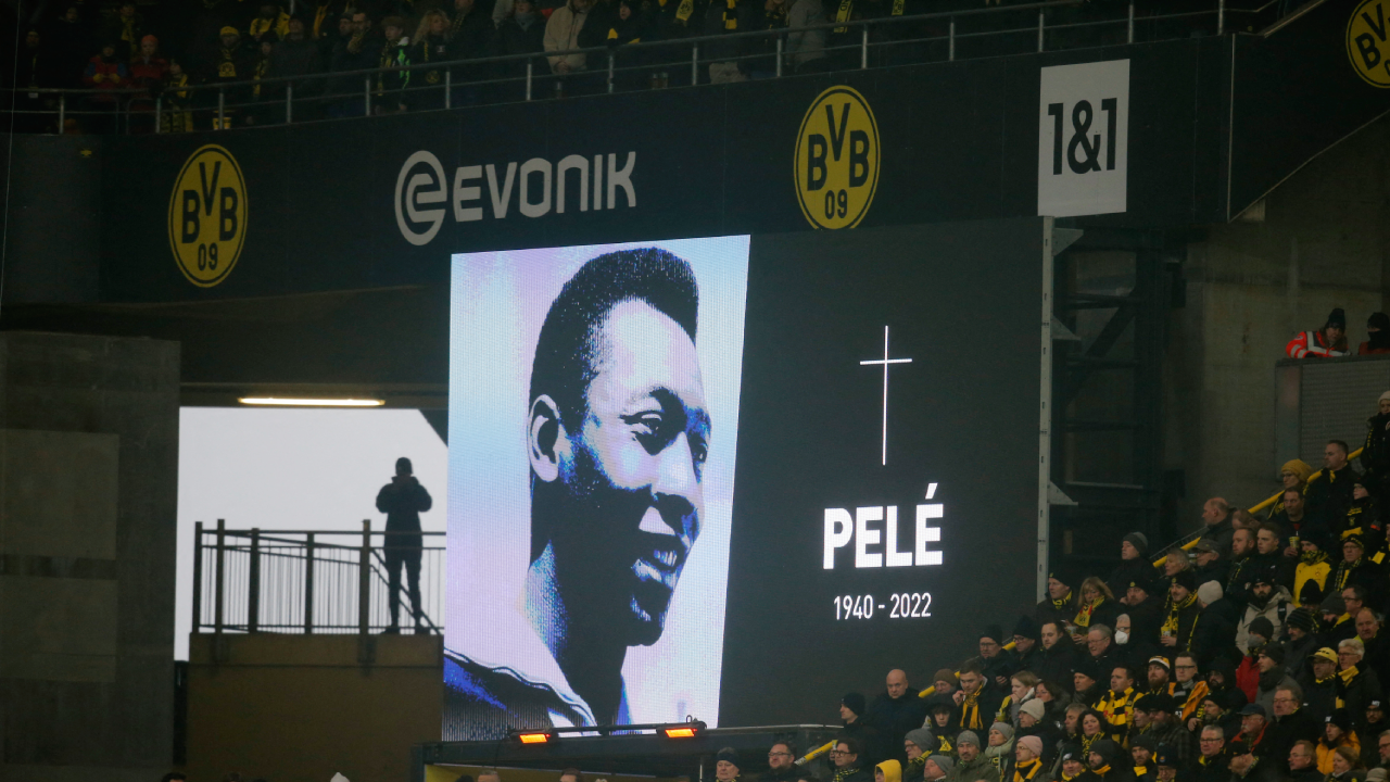 Pelé no dicionário: campanha atinge 100 mil assinaturas, santos