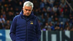 Mourinho e a crise de lesões na Roma: «Se no sábado eu tiver de jogar...»