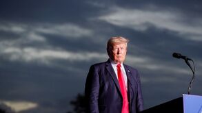Trump vai ser defendido no caso que envolve atriz pornográfica… pelo presidente da SPAL