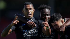 A crónica do Leixões-Ac. Viseu, 2-3: Bis de Clóvis no arranque avassalador dos viriatos