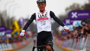 Rui Oliveira lançou vitória de Pogacar na Volta à Flandres