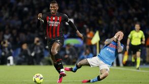 Rafael Leão arrancou e destroçou a defesa do Nápoles: assim foi o segundo golo do português