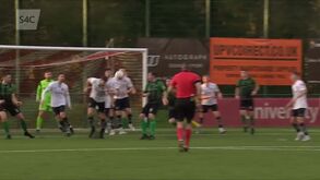 Guarda-redes sobe à área e marca golo do empate aos 90'+6