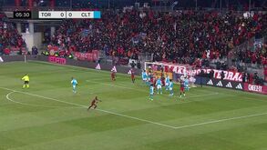 Olha quem é ele: Bernardeschi marca golaço de canto direto na MLS