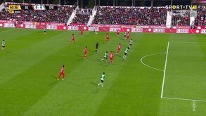 Mais um golo anulado ao Sporting: agora foi Pote a ser apanhado em fora de jogo