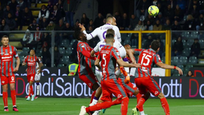 Fiorentina vence em Cremona e tem um pé na final da Taça de Itália