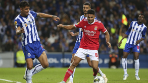 Benfica-FC Porto: Disparos a pente fino