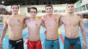 Benfica bate recorde dos 4x100 livres masculinos no nacional de clubes de natação
