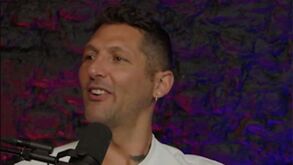 Materazzi lembra adeus a Mourinho: «Disse-lhe 'vai-te f...' porque me deixou com o Benítez»