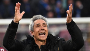 Paulo Sousa a sorrir