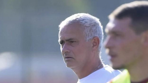 Mourinho trama o espião