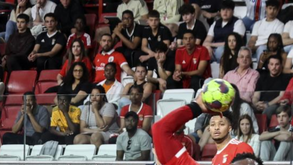 Adepta do Benfica detida por incumprir interdição de recintos desportivos