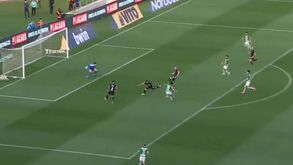 O terceiro golo do Sporting: passe a rasgar de Morita e Pote com frieza na hora de marcar
