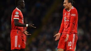 Balneário do Bayern a ferro e fogo: Sadio Mané agrediu Leroy Sané após a derrota com o Man. City