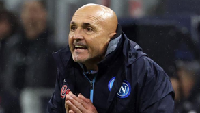 Spalletti 'pica' fãs do AC Milan: «Ouviram algum apoio esta noite?»